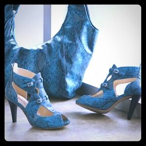 ASHRO SNAKESKIN BOOTIES.